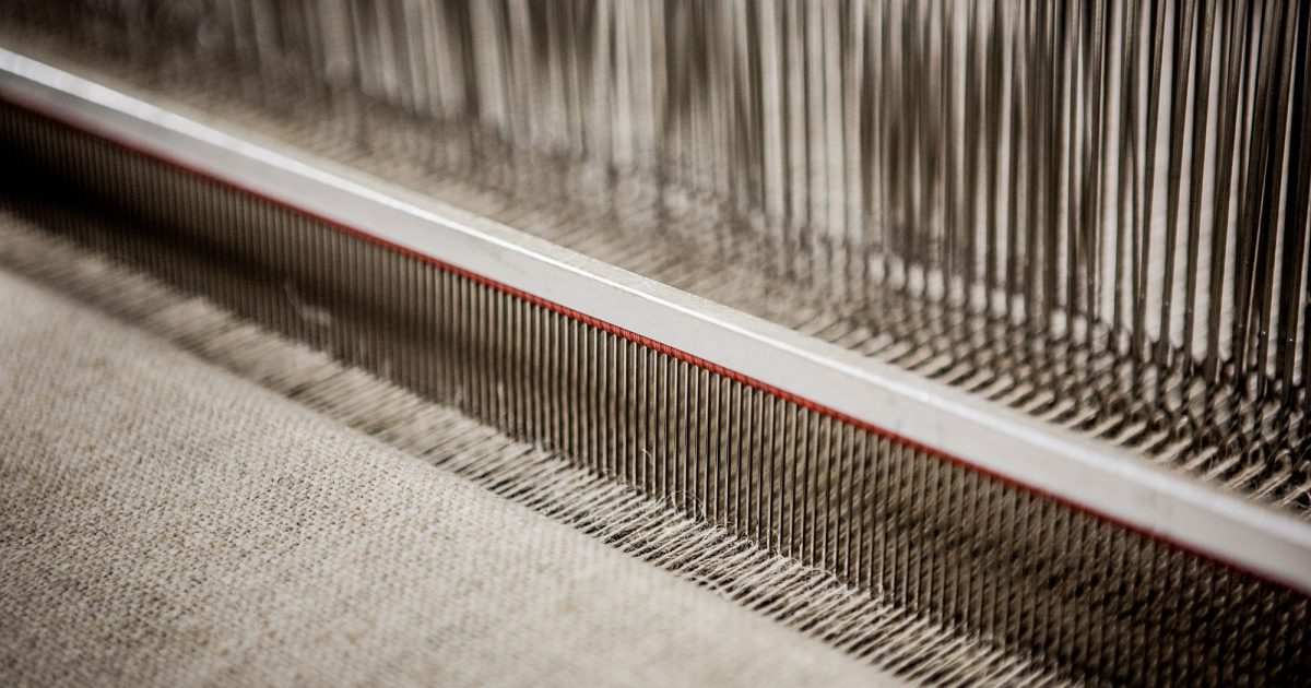 how to weave linen fabric